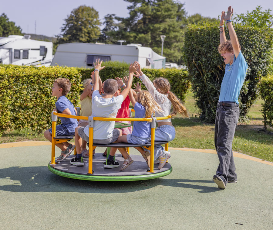 campingplatz mit kinderclub normandie